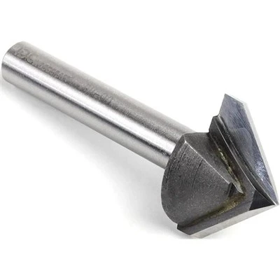 Bahagian Beralur CNC